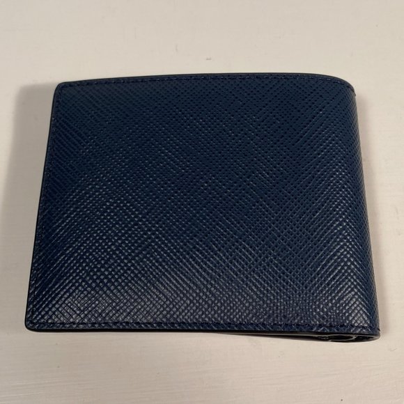 Michael Kors Harrison Navy Blue Saffiano Leather Wallet w/ Passcase / New - Picture 3 of 9